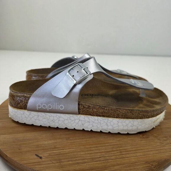 Birkenstock Papillio 39/ US 8 Gizeh Thong Sandals Metallic Silver Slip On - Picture 4 of 14